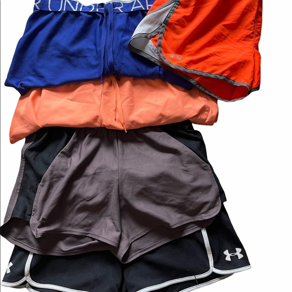 5 pairs of under armour shorts size small